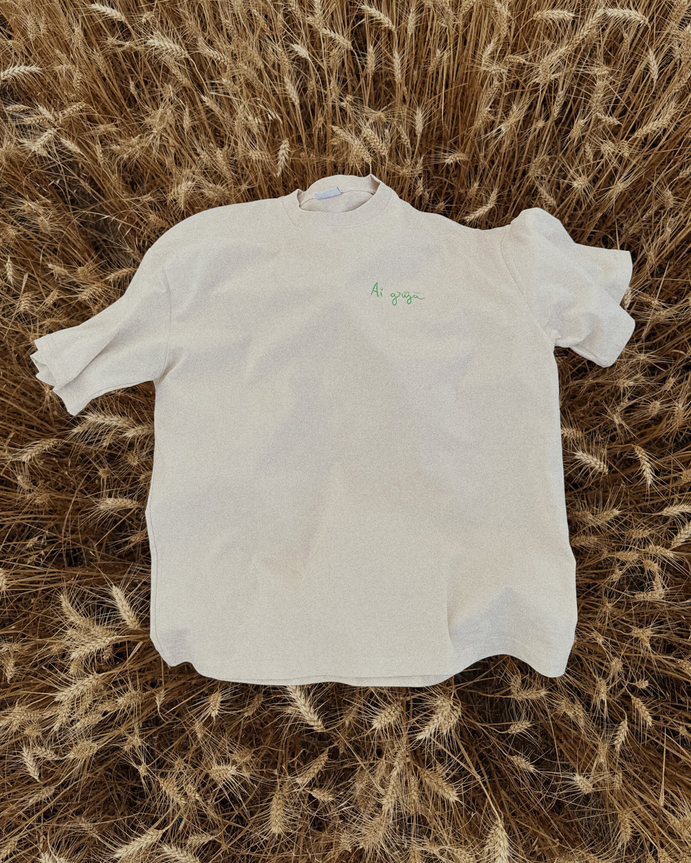 Cu Cine Stai la Masa T-shirt